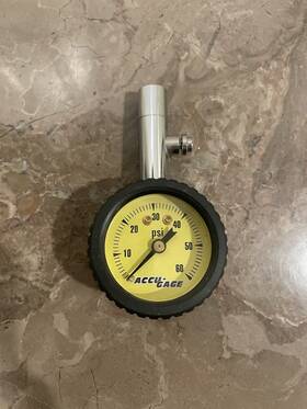 2060x Accu-gage 5-60 Psi Swivel Angle Chuck Dial Tire Pressure Gauge