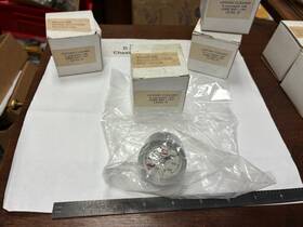 W7882m-001 Allied Healthcare Oxygen Cleaned Pressure Gauge 0-350 Bar Level Iv