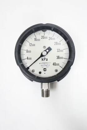 0-40000kpa Ametek 150027 1981 Pressure Gauge 4-1/2in 1/2in Npt