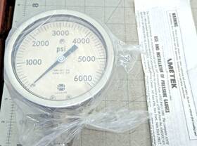 151469 Ametek 6000 Psi Stainles Pressure Gauge 4.5 Inch Dial Wet / Dry Military Issue A6s5