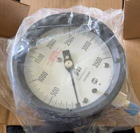 155035 Ametek 1981 Pressure Gauge 0-3500psi Conn. 1/4 Inch Anpt Lm Size 4 1/2