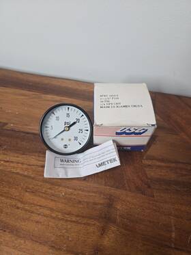 165213 Ametek Usg P505 2-1/2 Inch Pressure Gauge 30 Psi 1/4 New