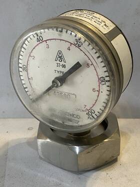 Gauge3-1 Apv 43590 100psi Gauge3-1/2 Inch Face Sanitary End