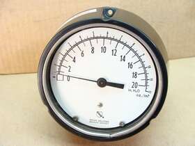 Ashcroft 20 H2o New Pressure Gauge In 1/4 Npt 4 1/2 Inch