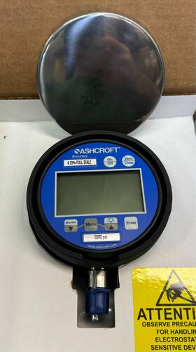 302074sd02lxblb1pp50 Ashcroft Digital Test Pressure Gauge 5000 Psi 3 Inch / 1/4 Npt