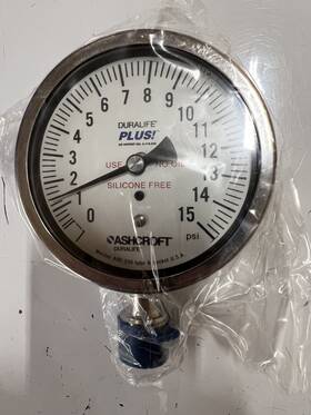 35-1009-sw-04l-15 Ashcroft 35-1009-sw-04l-15# New - Pressure Gauge 3-1/2 Inch