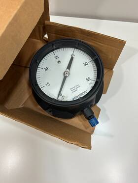 45-1010-a-02l-60 Ashcroft 451010a02l-60 4 1/2 Inch General Service Gauge 0-60 Psi 45-1010-a-02l-60# Bronze Tube