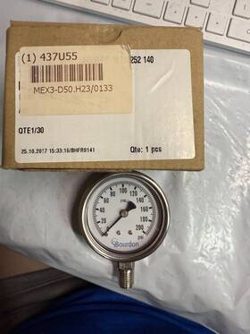 Mex3-d50.h23 Bourdon Mex3-d50.h23/0133 New Pressure Gauge Silver To 200 Psi Range 437u55