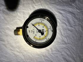 8t-0861 Caterpillar 0-8000 Psi Pressure Gauge