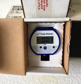 68935-18 Cole Parmer Battery-powered Digital Gauge 0-100.0 Psig 1/2 Inch Made In Usa