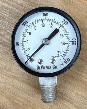 Ga-250 Devilbiss Vintage Nos Air Pressure Regulator Gauge 0-300psig 0-21kg/ 2 Inch D
