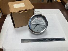 Glssc200 Dixon 200 Psi Pressure Gauge Stainless Steel Liquid Filled Back Mnt