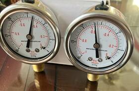 100skpa-in Durachoice Pb204l-v15 Two Oil Filled Pressure Gauge Ss Case 1/4 Inch Npt Lower Mount Hg