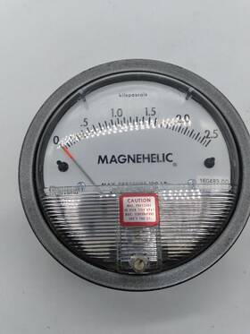 160483-00 Dwyer Magnehelic Pressure Gauge - 2.5 Kpa