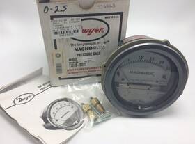 166649-00 Dwyer New Magnehelic Differental Pressure Gauge - 2.5 Kpa