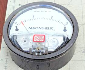 C4b2 Dwyer 292544825687 Magnehelic Differential Pressure Gage 2003 0-3 Inch W.c 15 Psig