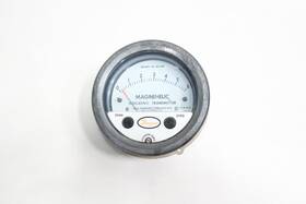 605-6 Dwyer Magnehelic Indicating Transmitter 4in 2psi
