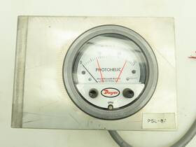 A3000 Dwyer A3230 Photohelic Pressure Switch/gauge Series 0-30psi 1/3hp 120/240v