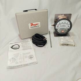 2001av Dwyer Instruments Magnehelic Pressure Gauge To 1 In H2o