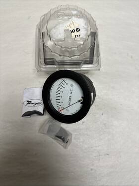 W-020 Dwyer Minnihelic Pressure Gauge 0-10 Inches