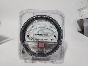 W16aa-km Dwyer W16aa Km Pressure Gauge
