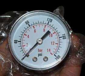 Cds-5p-015d Dynamic Fluid Components 200psi Model Gauge. New Old Stock