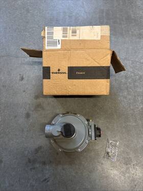R632a-bcf Emerson-fisher Lp-gas Equipment 641773633257 Integral 2-stage Regulator