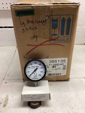 6n7300 Exactrix 60 Ammonia Pressure Gages 3-1/2 Inch 1005 Steel 1/4 Npt 0-400 Psi..new