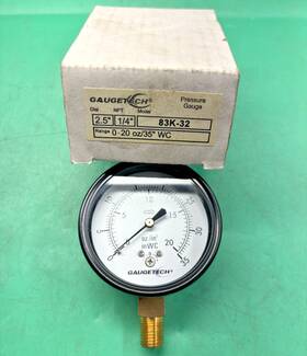 83k-32 Gaugetech Pressure Gauge 2.5 Inch 1/4 Npt 0-20oz/35 Wc Brass Bottom Mount Fs