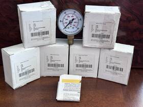 4cjr7 Grainger Pressure Gauge 1000 Psi / 7000 Kpa 1/8 Inch Bspt 41mm - 6 Gauges
