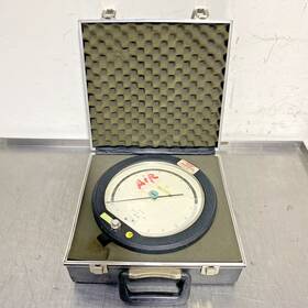 C-63329 Heise Vintage Solid Front Gauge 0-15 Psi 10 Inch Dia