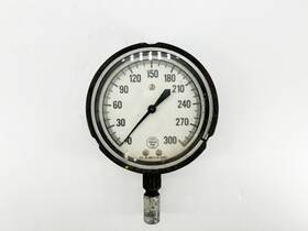 W-300 Helicoid Pressure Gauge 4-1/2 Inch Dial 0-300psi