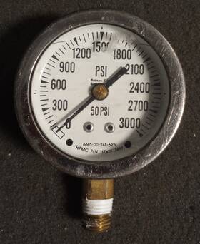 Hf439-13899 Hfmc Hf439 - Liquid Fillable Pressure Gauge 0-3000 Psi Used