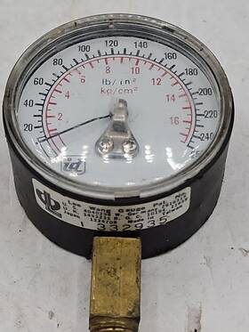 A1-51803 Lee Wang Vintage 0-200 Lb/in Pressure Gauge 2 Inch Dia. Made In Taiwan