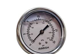 J6442p Marsh 0-30psi Oil Filled Pressure Gauge 2.5 Inch Dial 1/4 Npt Back Mount