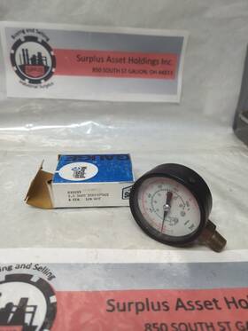 G10193 Marshall Town Gauge 2-1/2 In Face 1/4 Npt Bottom Connection Nos