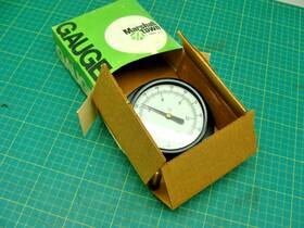 G10352 Marshalltown Dial Pressure Gauge 3-1/2 Inch F 0-15 Psi / 0-103 Kpa 1/4 Npt