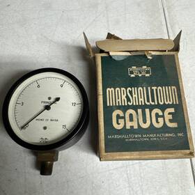 G10492 Marshalltown Instruments 2-1/2 Inch 0-15 Pyronics Pressure Gauge - 1/8 Bottom Connection