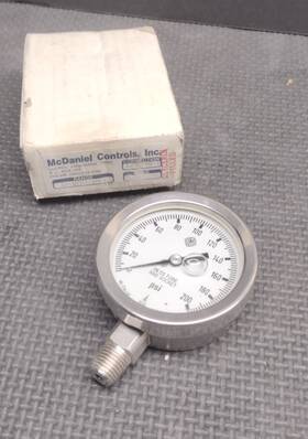 Ab91223 Mcdaniel Controls Pressure Gauge 2-1/2in 0-200psi 1/4in Npt New