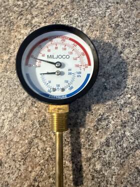 Pb3008l07-2-50 Miljoco Pressure Temperature Gauge 50-320 Degrees 0-200 Psi 3 Inch Face