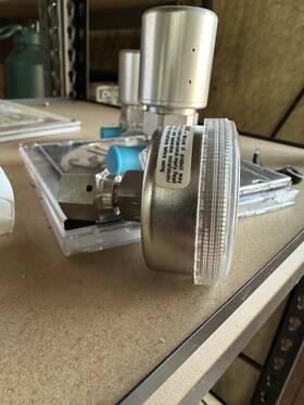 Millipore 30 -30psi -100-200 Span Pressure Gauge Inch Kpa Millipore 30 -30psi -100-200 Span Pressure Gauge Inch Kpa