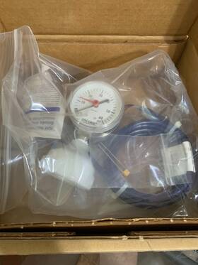 Ga0001869678 Mykrolis Brooks Pressure Gauge With Protector And Outputs