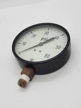 G45-p500-2l-10 Nisco Dry Pressure Gauge 60 Psi 4-1/2 Inch Dial U.s