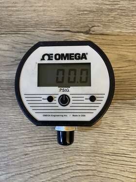 Dpg1000b-30g Omega Digital Pressure Gauge 0-30 Psig 1/4 -18 Npt