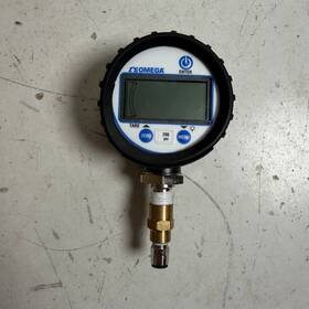 Omega Dpg8001-200 5-digit Lcd Display 200 Psi Digital Pressure Test Gauge