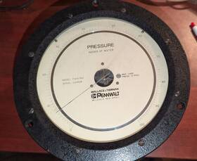 Fa141760 Pennwalt Wallace & Tiernan 6-1/2 Inch Pressure Gauge 0-100 H2o Fa141760 Pennwalt Wallace & Tiernan 6-1/2 Inch Pressure Gauge 0-100 H2o