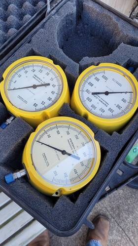 120fib07y21-v Perma-cal Process Gauges .5 Psi Fastship Lot Of 3