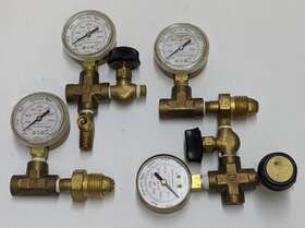 Hp128 Pg 84h6 Lot Of 4 4000 Psi High Pressure Gauges For O2 With Brass Fittings