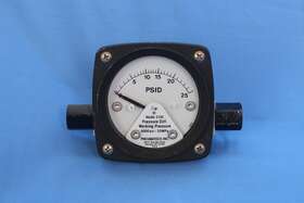 122aa-00-00 Pneumatic Inc. Pneumatech Model 2130 Pressure Gauge