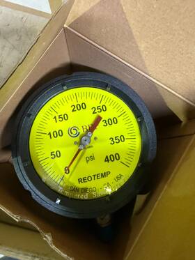 Pt45p1a4p22bbpdthv Reotemp Industrial Pressure Gauge 4-1/2 Inch Process Temp Glass To 400 Psi 1/4 Npt